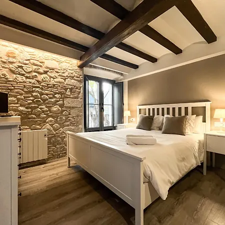아파트 Old Town Duplex With Character