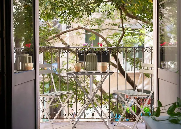 Old Town Duplex With Character Апартаменты *