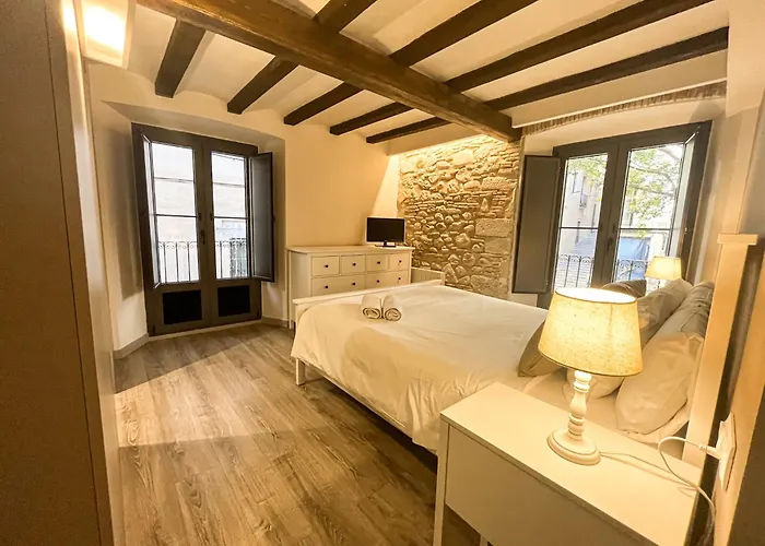 Апартаменты Old Town Duplex With Character