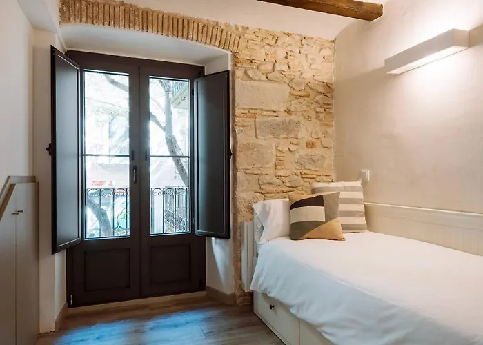 شقة Old Town Duplex With Character