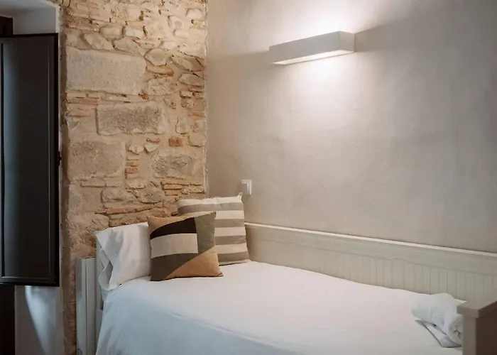 Old Town Duplex With Character شقة خيرونا